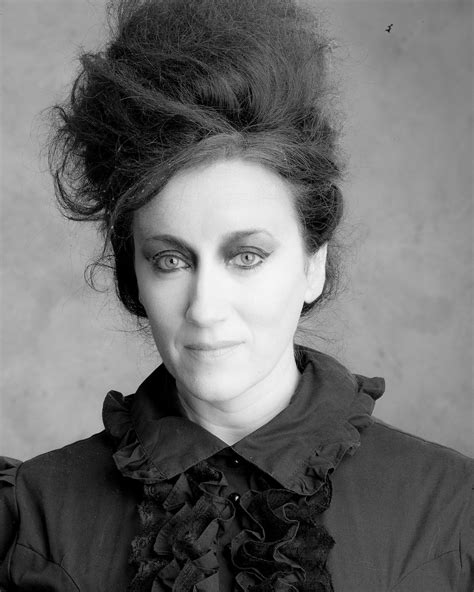 vera bate